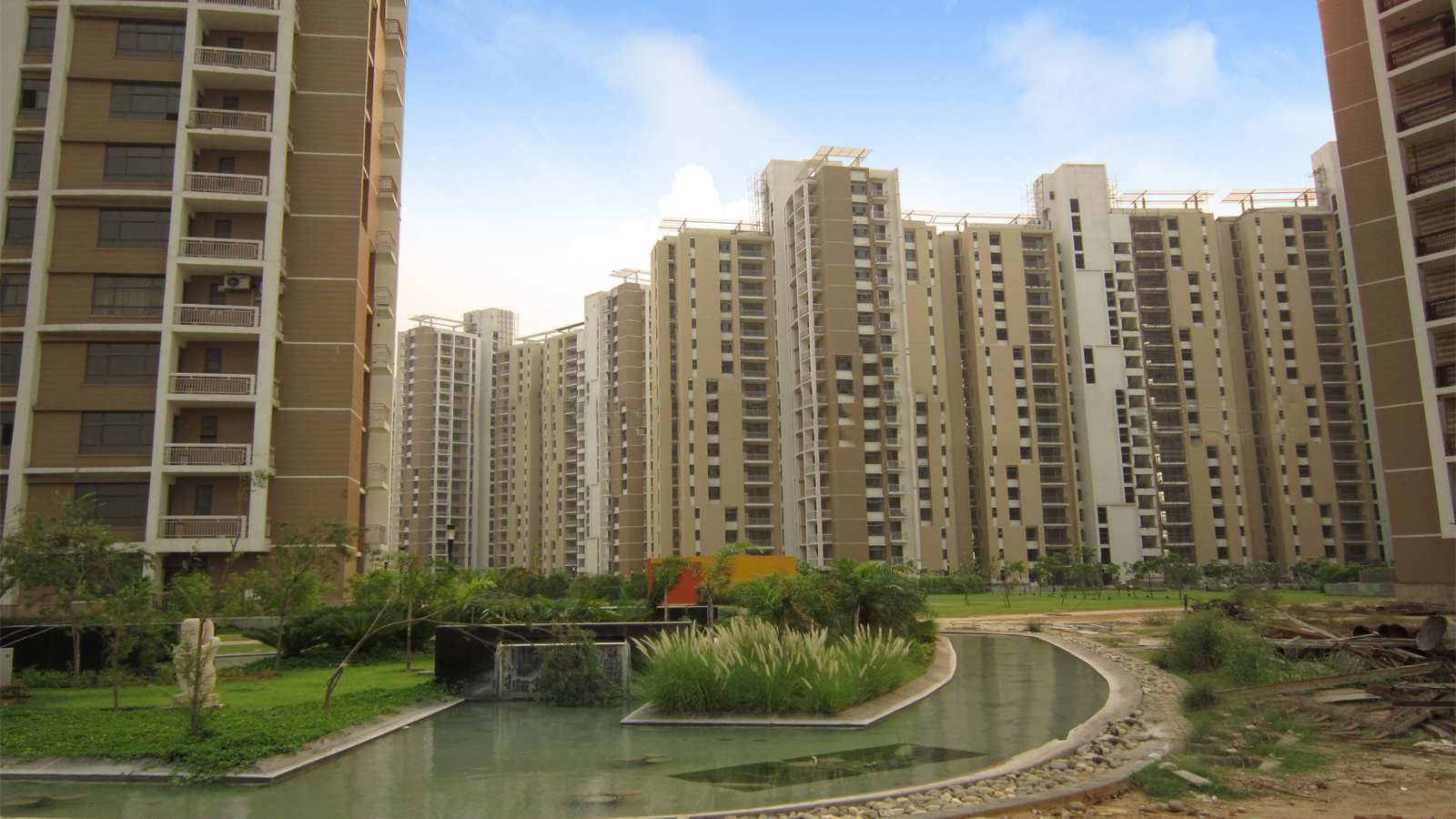 Luxurious 3BHK flat in Unitech Horizon, 1946 sq. ft., Greater Noida