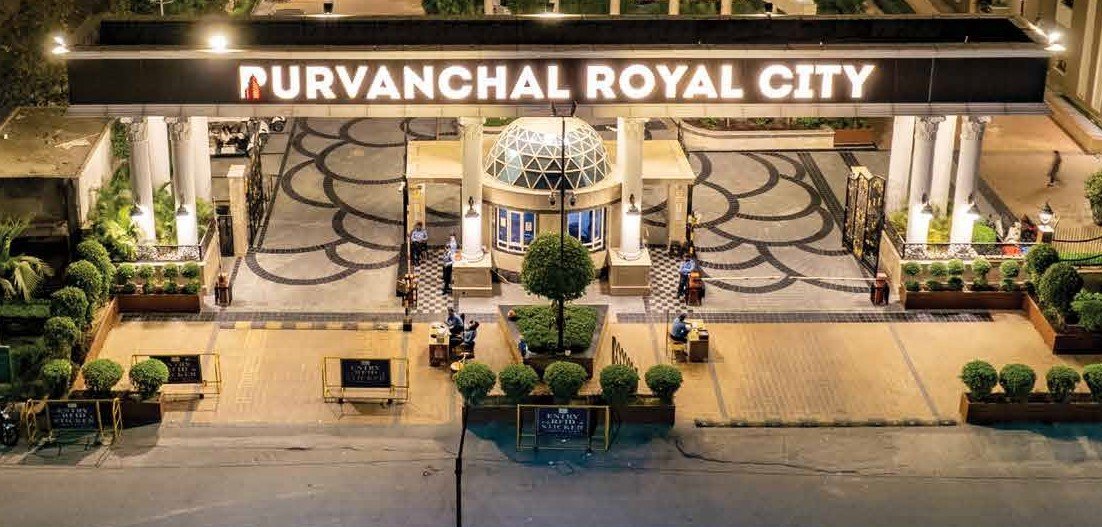 3250 sq. ft. 4BHK flat in Purvanchal Royal City, Greater Noida